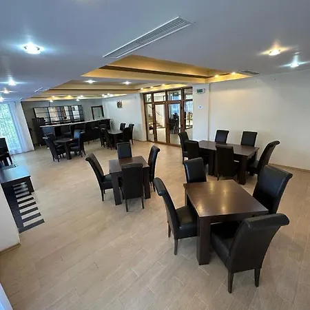 New Vila Hotel